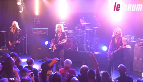 Y&T - MIDNIGHT IN TOKYO